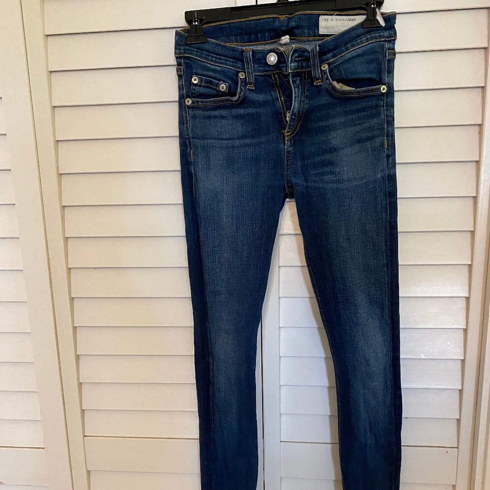 Rag & Bone / Jeans/Jeggings/ Size 26